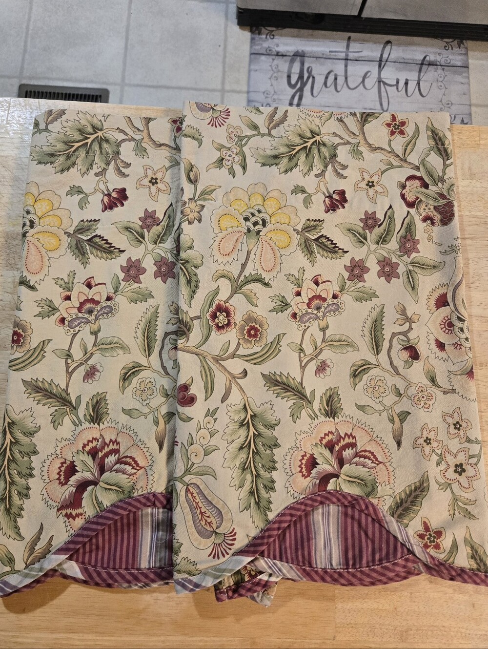 Waverly :Floral Printed Window Valance - Cream and Green